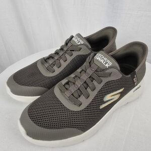 NWOB Skechers Men's GoWalk Slip On Hands Free Dark Green Sneakers Sz 8